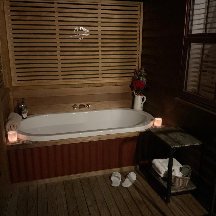Real Romance Cottage Hanmer Springs Exteriör bild