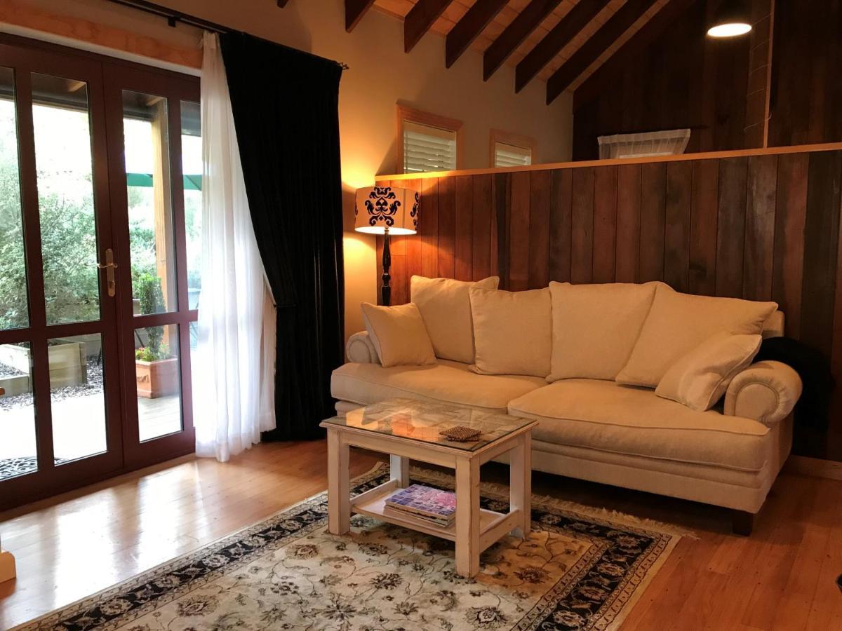 Real Romance Cottage Hanmer Springs Exteriör bild